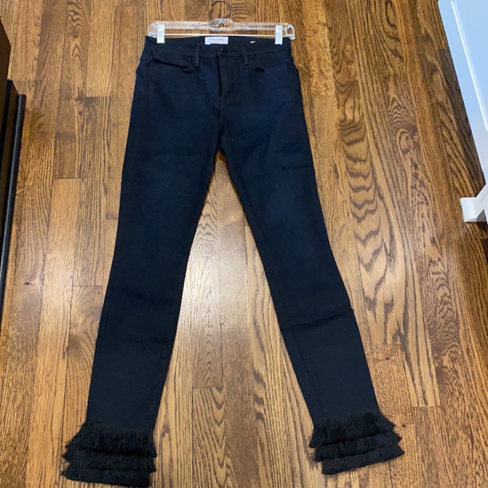 Frame Le High skinny black jeans. Size 28